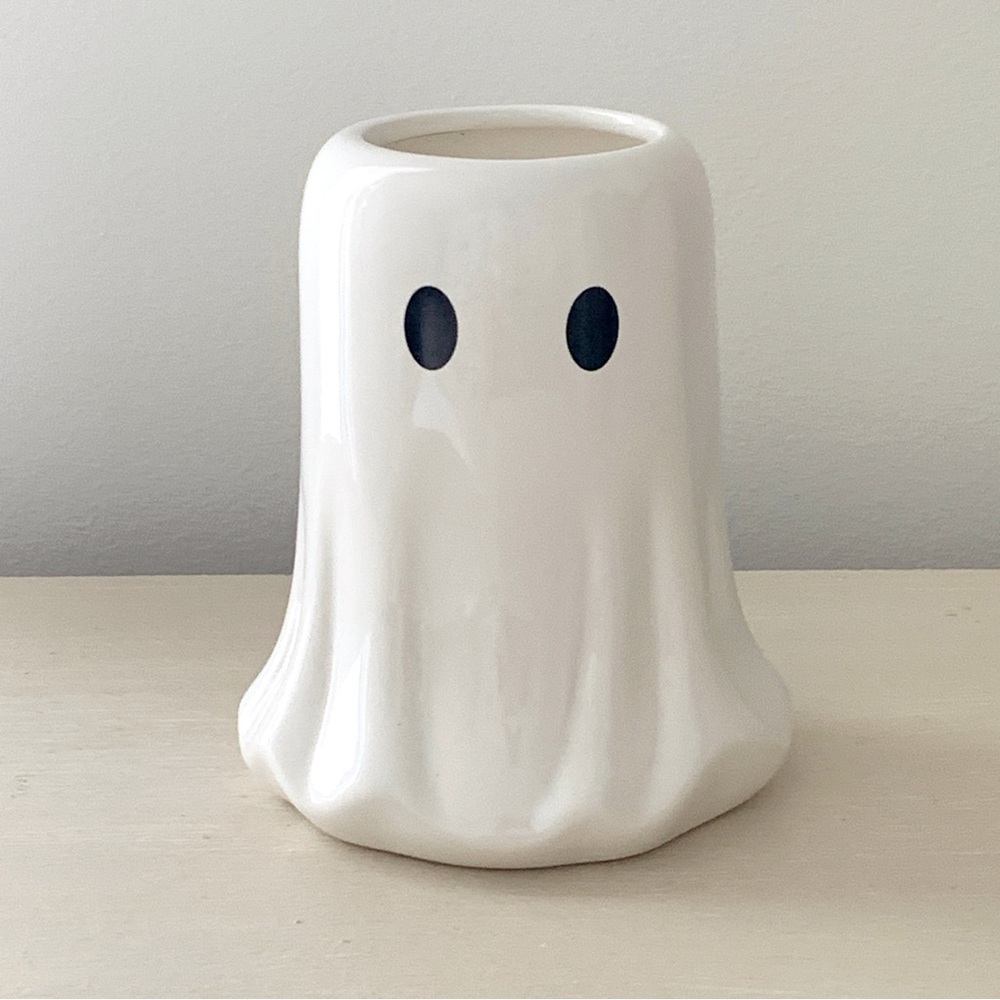 DW Home White Ghost Ceramic Candle / Small Vase Halloween Goth Decor